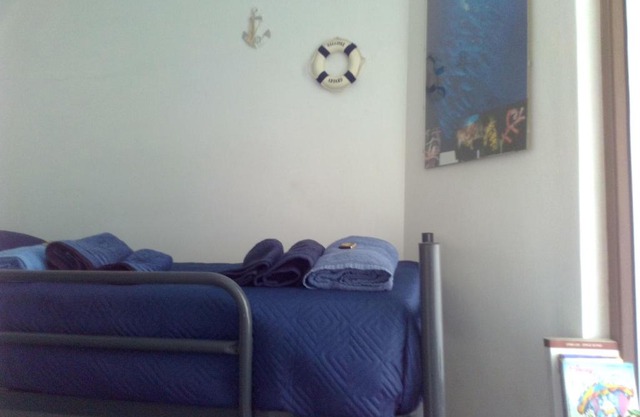 Sea and Blue Sky 1B-2