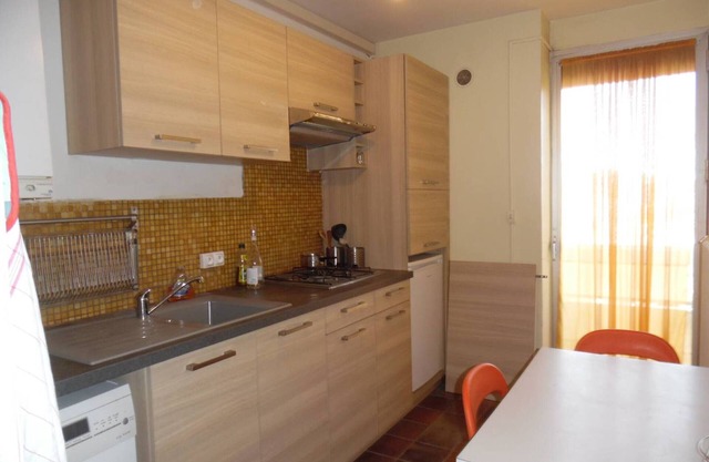 Sea-facing 2-room apartment for 4 people
