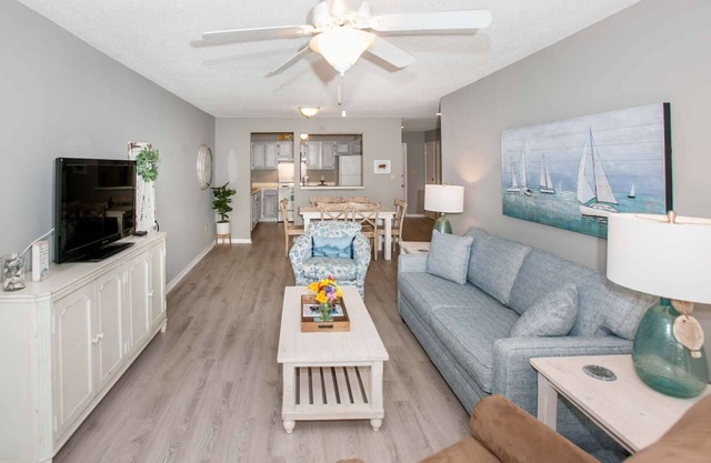 Sea Oats I-103 ~ Pet Friendly ~ Pool, Beach Access + $400 FREE Activities Daily ~ Zoo/Golf + More