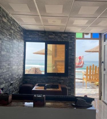 Sea Surf Beachfront Apartment