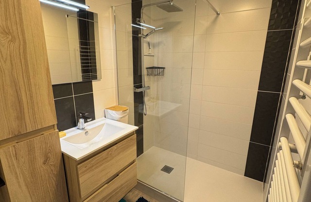 Sea view apartment! Boisvinet Beach