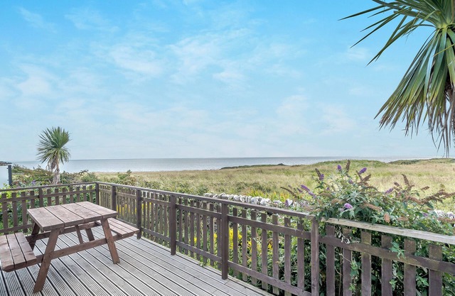 Sea View Lodge 3 Pet Friendly