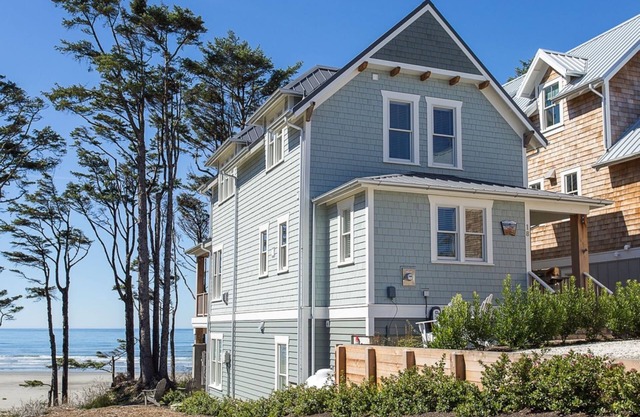 Seabrook's Ocean Tails: Dog Friendly, Hot Tub!