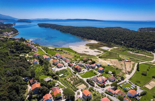 Seafront Apt on Sunny Rab Island - Neda Maslina