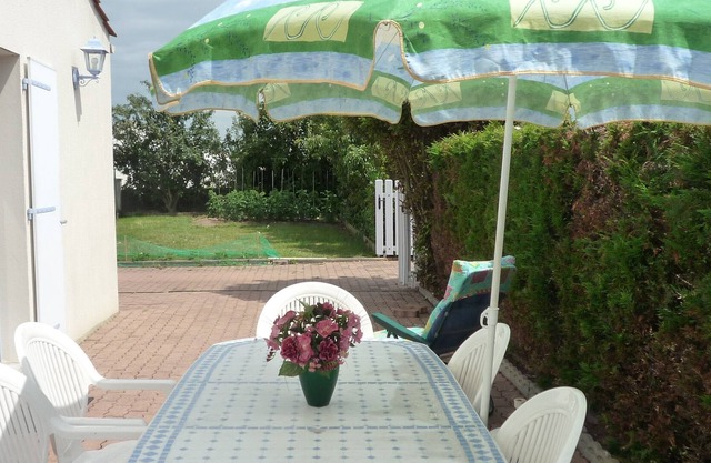 Seafront house, quiet and pleasant