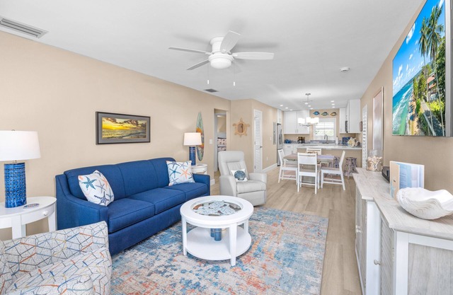SeaShells Unit 40 – Island Getaway with Pool, Pickleball & Beach Access