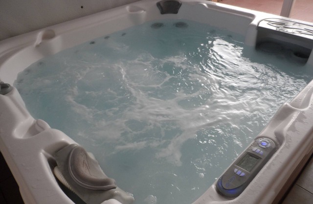 Seaside cottage and relaxation (JACCUZI)