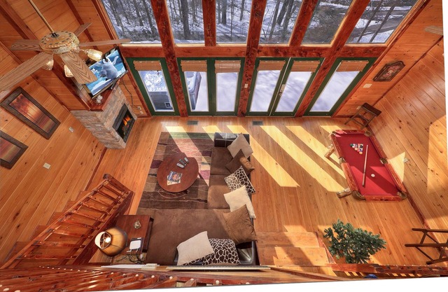 Secluded 1 Bedroom Cabin Bordering The Great Smoky Mountain National Park