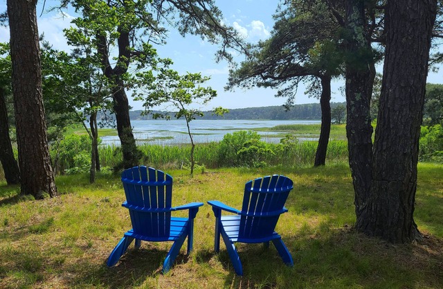 Secluded 4BD Home--A/C, Deck, Outdoor Shower, Stunning Tidal Marsh Views