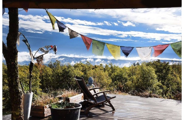 Secluded artist's house + indoor pool