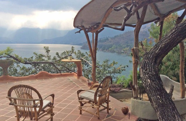Secluded in San Marcos