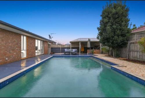Seffa Dom property Melbourne