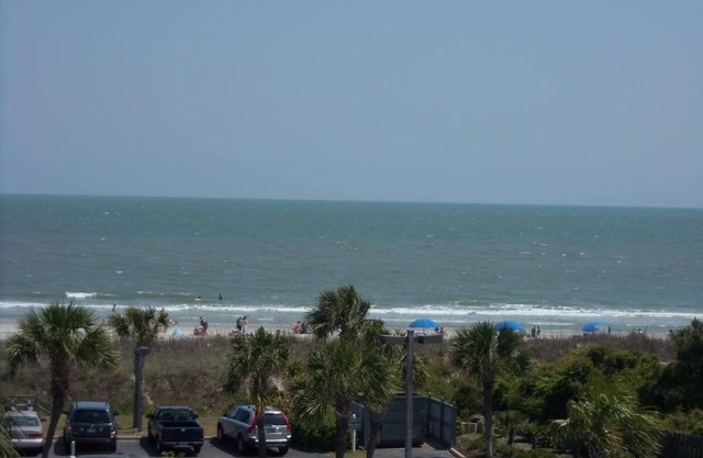 SEP 19-2026:OCEANVIEW 50yd to beach, 3RD FL/Southbalcony LG Shower 2POOLS