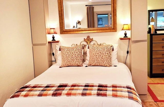 Sept 14-18, 21-26 only 179/nt.no minimum Vail Village studio w/FREE parking