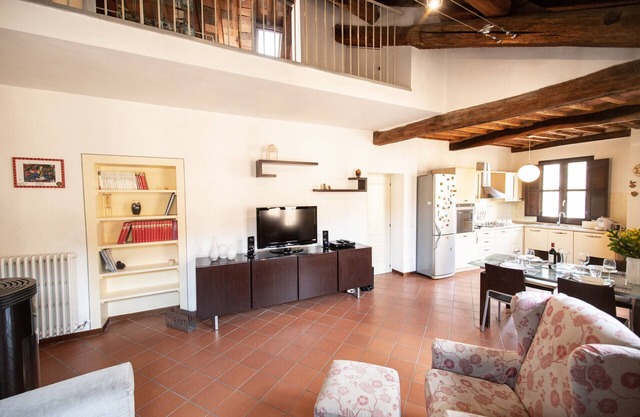 Serena Apartment Cosy Close Center Town