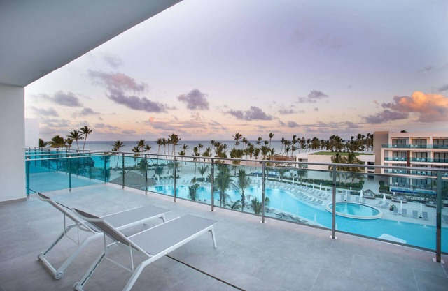 Serenade Punta Cana Beach & Spa Resort - All Inclusive