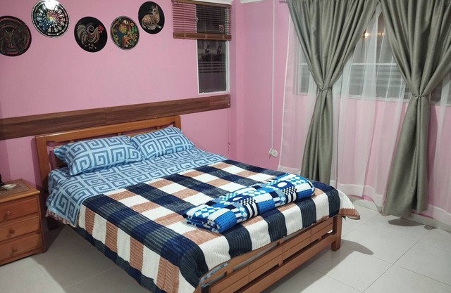 Serene Guest Room in Heart of Pasto, Colombia