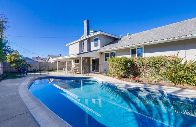 Serene Upgraded Home: Pool w/Gate, Game Room