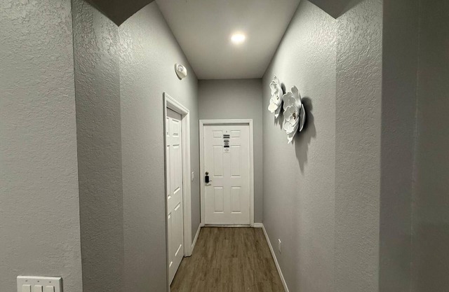 Serenity @ Regal PalmsnCharming 3bedroom townhome with fitness room in Davenport