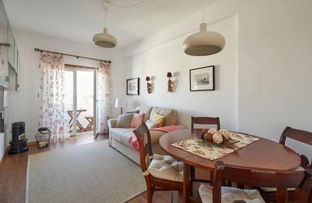 SEVEN, a step from Lisbon, Sintra, Cascais, Mafra