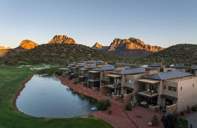Seven Canyon Exclusive Golf | Water Front, Luxury