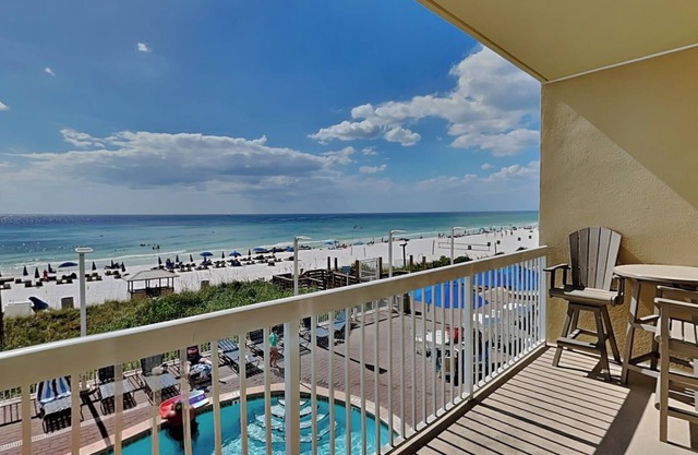 Seychelles #203 | Gulf Front + Resort Amenities