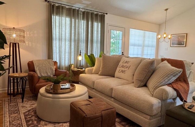 Shady Grove | Pet-Friendly 2 Kings No Chores