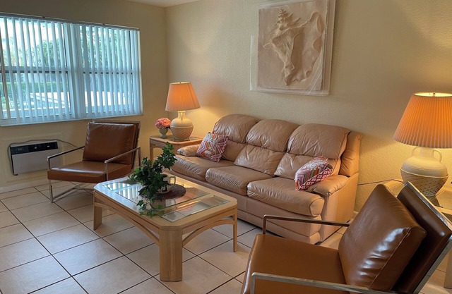 Short Block To Beach And Intracoastal #205
