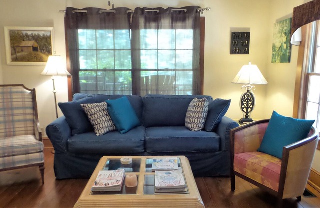 Short term rentals allowed - $2400/mo - Construction Teams Welcomed.