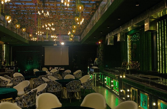 Shree Jee Hotel