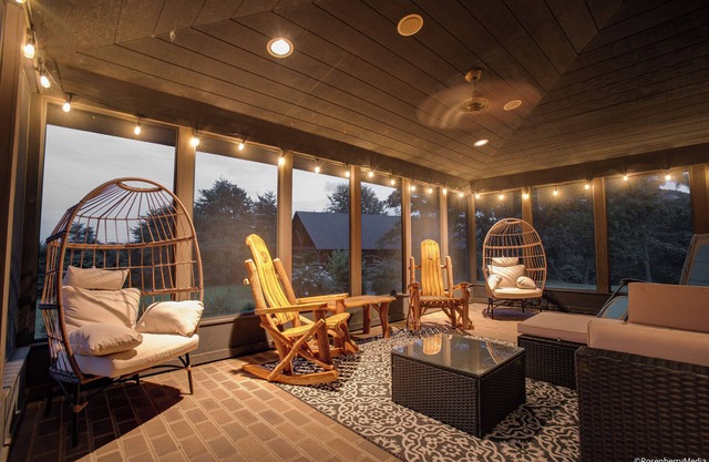 Sideling Hills Retreat -Intimate weddings, hot tub