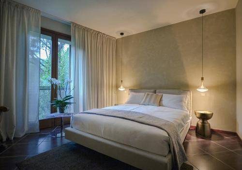 Sieve Suite - Quiet and elegant