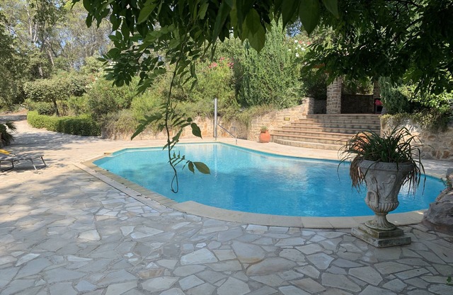 Silence in the Green Provence