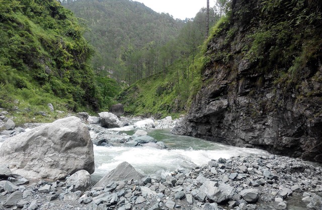 Silent Valley Alchauna-House along river Kalsa 2