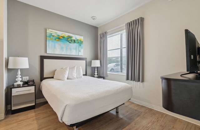 Simplicity At the Rim 1112 I Comfy 2 Bed 2 Bath