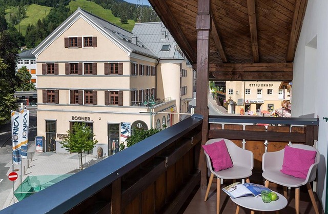 Single room with shower od. Bathroom, toilet - Zum Hirschen, Hotel