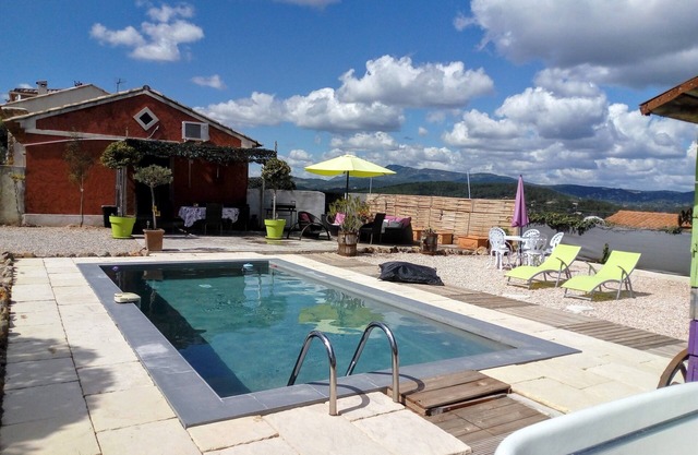 Single storey house with panoramic view