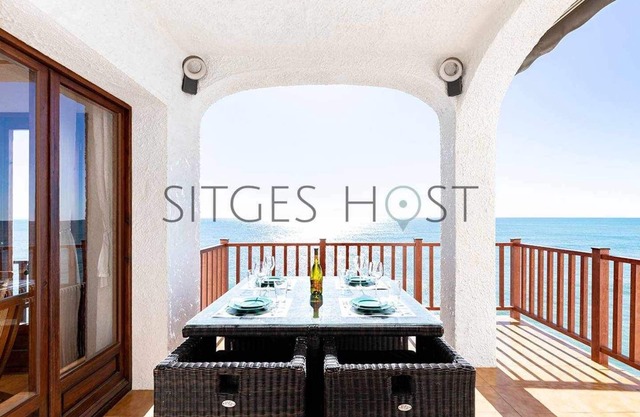 Sitges Casa del Mar - Live on the sea