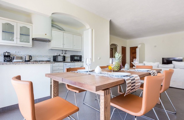 Sitio da Ponte Family Apartment (sleeps4)