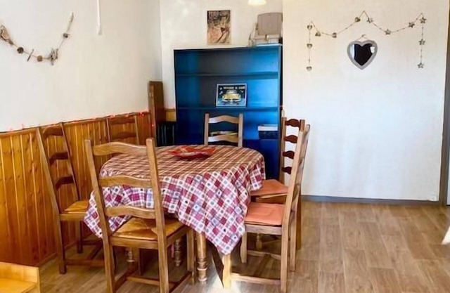 Ski-in/ski-out & foot of the slopes, 7th floor, balcony, parking, 63m², Villard de Lans