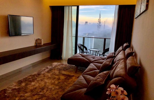 Sky D'Mont Suites