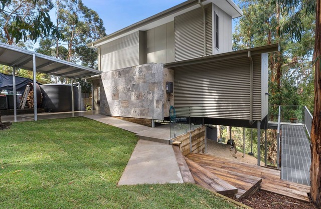 Sky High House - private and stunning location