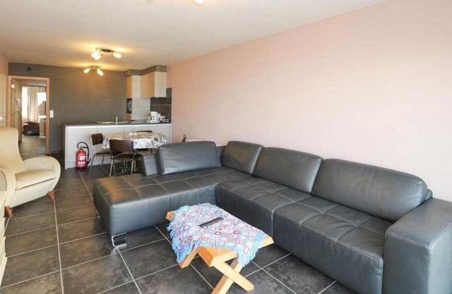 Sleek Stay by the Sea