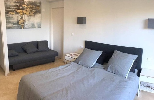 Sleep in Beaujolais - Brouilly family cottage