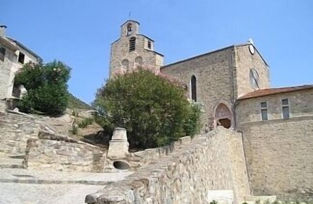 , Sleeps 1