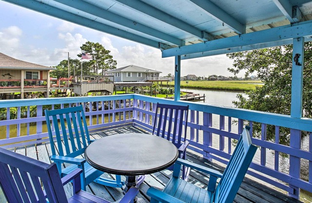 Slidell Getaway w/ Boat Slip - Walk to Beach!