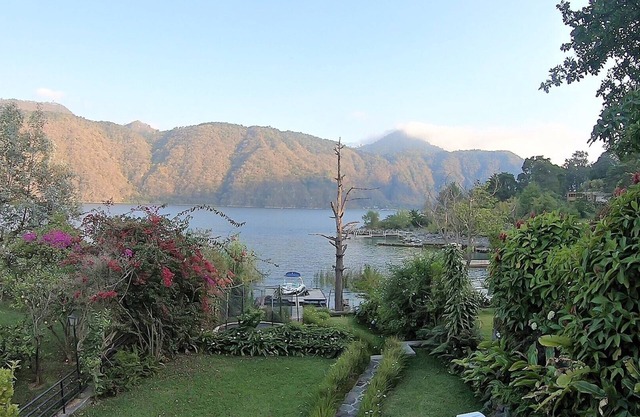 Small Atitlan Home AT022