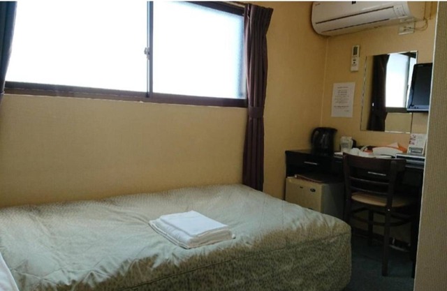 Smoking Single B room 24 hours free drink servi/Osaka Ōsaka