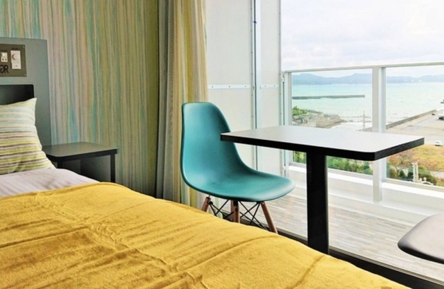 SmokingOcean View Twin B Extra Bed Breakfast /Nago Okinawa