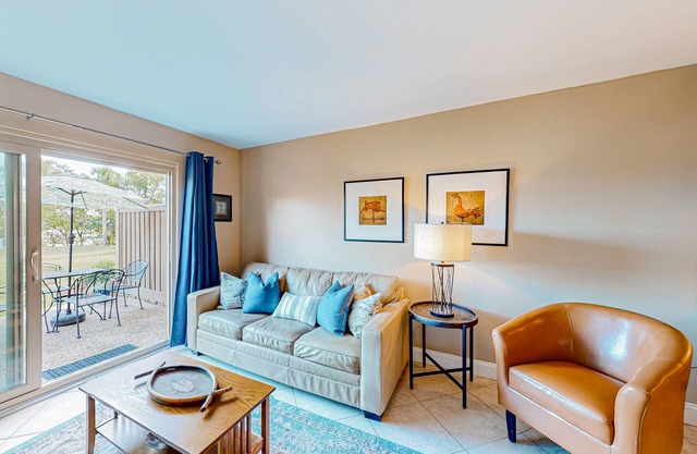 Snowbird-friendly studio condo near beach with tennis, pickleball, & water views